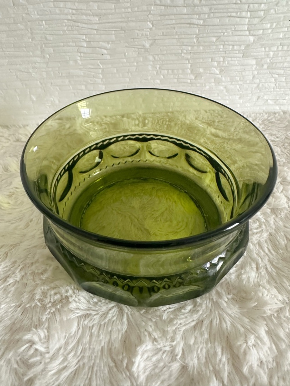 Vintage Indiana Colony Glass Green Kings Crown Thumb Desert Bowl